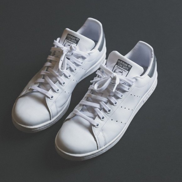 White Shoes - Picture 1 of 1